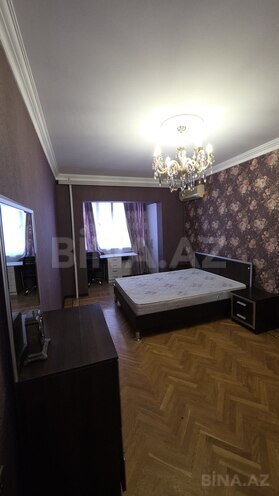 İcarəyə verilir 3 otaqlı köhnə tikili 105 m², Azadlıq Prospekti m., photo 12 from 31