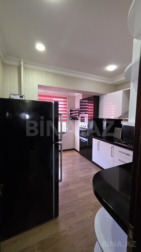 İcarəyə verilir 3 otaqlı köhnə tikili 105 m², Azadlıq Prospekti m., photo 17 from 31