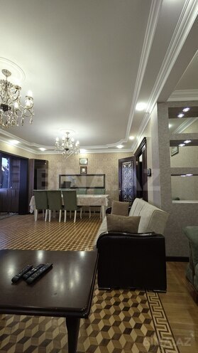 İcarəyə verilir 3 otaqlı köhnə tikili 105 m², Azadlıq Prospekti m., photo 6 from 31