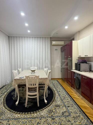 Продаётся 3-комн. новостройка 140 м², Ясамальский р., photo 6 from 9