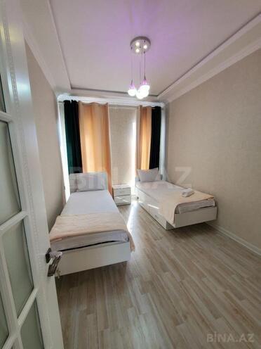 İcarəyə verilir 5 otaqlı həyət evi/bağ evi 700 m², photo 17 from 20