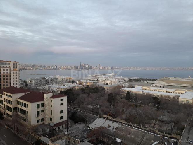 İcarəyə verilir 3 otaqlı yeni tikili 70 m², Bayıl q., photo 3 from 12