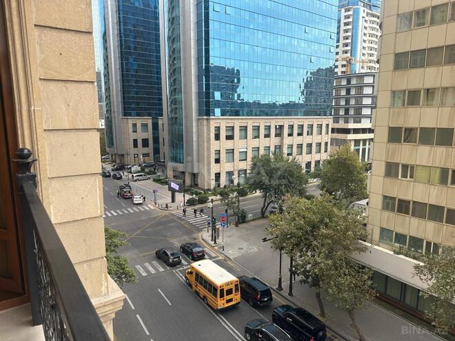 İcarəyə verilir 3 otaqlı yeni tikili 170 m², 28 May m., photo 7 from 17