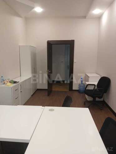 Сдаётся 1-комн. офис 20 м², м. Низами, photo 5 from 6