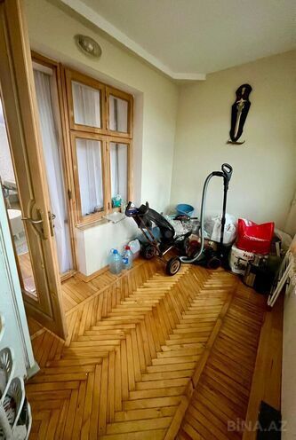 Продаётся 3-комн. вторичка 85 м², м. Кара Караев, photo 10 from 13