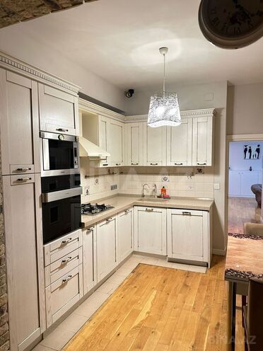 Сдаётся 3-комн. новостройка 120 м², м. Ичеришехер, photo 9 from 17