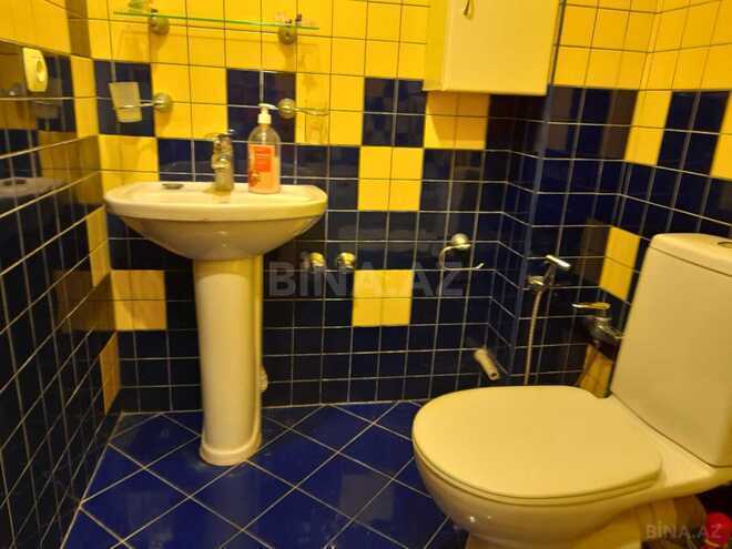 Продаётся 3-комн. вторичка 80 м², м. Иншаатчылар, photo 8 from 10