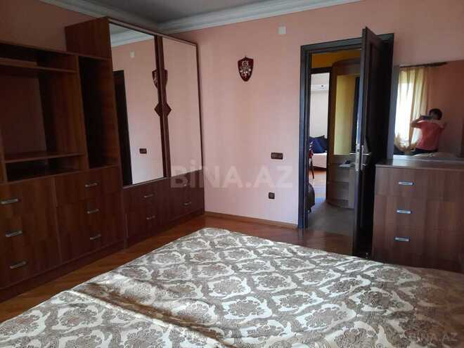 Продаётся 3-комн. вторичка 80 м², м. Иншаатчылар, photo 3 from 10