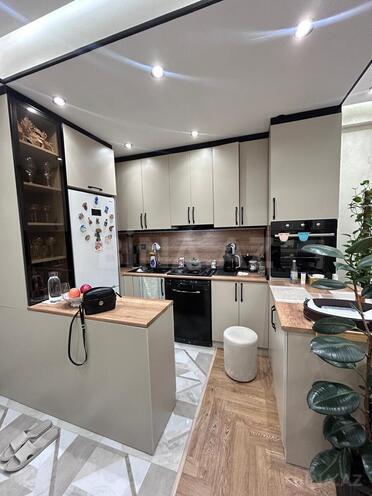 Сдаётся 2-комн. новостройка 65 м², м. Низами, photo 10 from 14