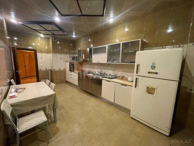 İcarəyə verilir 4 otaqlı yeni tikili 180 m², 28 May m., photo 7 from 21