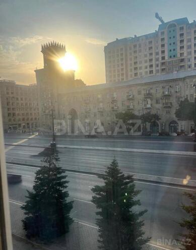 Продаётся 3-комн. вторичка 90 м², м. Нариман Нариманов, photo 6 from 18