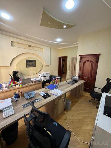 İcarəyə verilir 6 otaqlı həyət evi/bağ evi 565 m², Gənclik m., photo 18 from 31