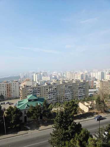 Продаётся 3-комн. вторичка 85 м², м. Ази Асланов, photo 21 from 23