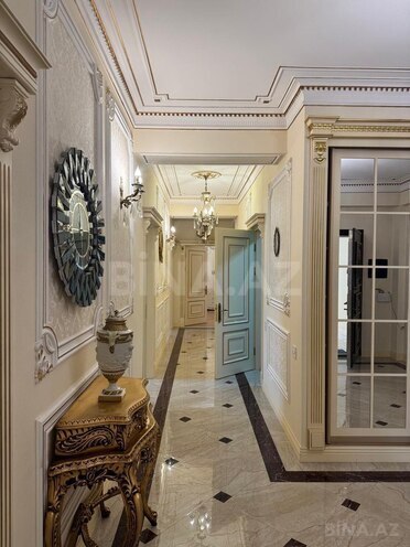 Satılır 8 otaqlı həyət evi/bağ evi 650 m², 8-ci kilometr q., photo 4 from 7