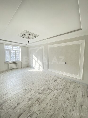 Satılır 2 otaqlı köhnə tikili 68 m², Yasamal r., photo 1 from 10
