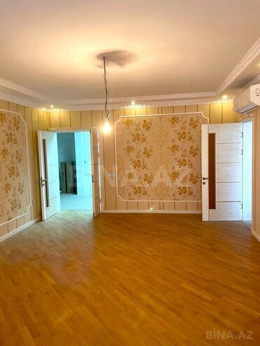 Продаётся 2-комн. новостройка 70 м², м. 8 ноября, photo 3 from 9