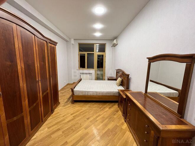 Продаётся 3-комн. новостройка 160 м², м. Элмляр Академиясы, photo 10 from 12