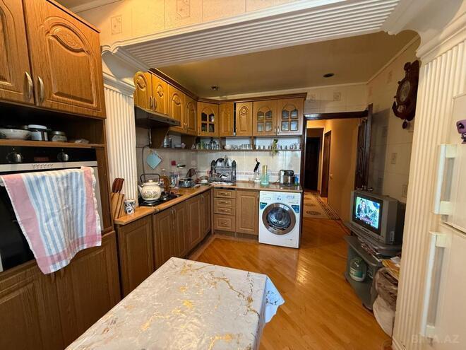 Satılır 5 otaqlı köhnə tikili 120 m², Azadlıq Prospekti m., photo 19 from 22