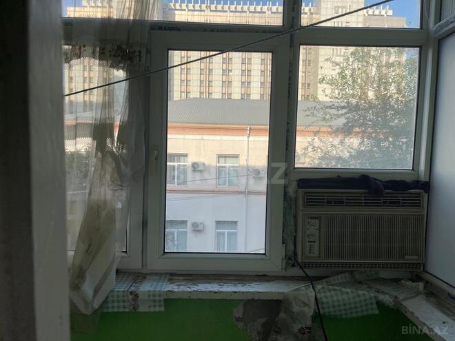 Satılır 1 otaqlı köhnə tikili 32 m², Elmlər Akademiyası m., photo 12 from 15