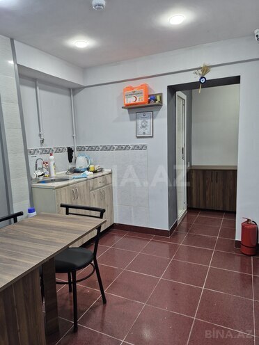Сдаётся 3-комн. офис 60 м², м. Нефтчиляр, photo 6 from 15