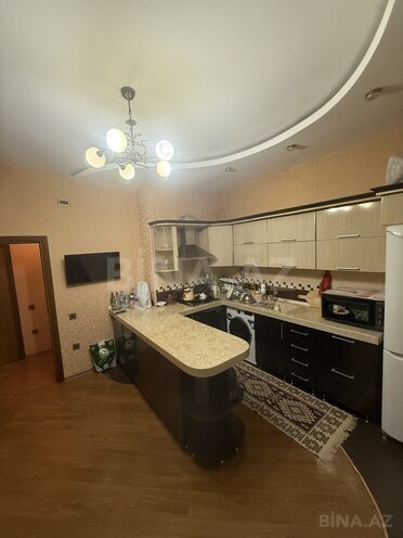 Сдаётся 3-комн. вторичка 120 м², м. Ази Асланов, photo 3 from 19
