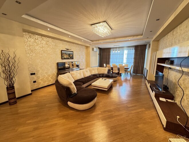 Сдаётся 3-комн. новостройка 220 м², м. Шах Исмаил Хатаи, photo 3 from 24