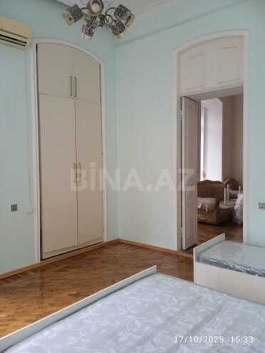 İcarəyə verilir 2 otaqlı köhnə tikili 65 m², Sahil m., photo 23 from 28