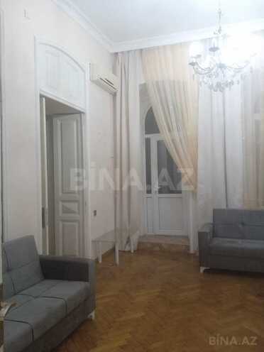 İcarəyə verilir 2 otaqlı köhnə tikili 65 m², Sahil m., photo 16 from 28