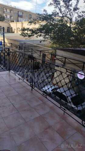 İcarəyə verilir 2 otaqlı köhnə tikili 65 m², Sahil m., photo 5 from 28