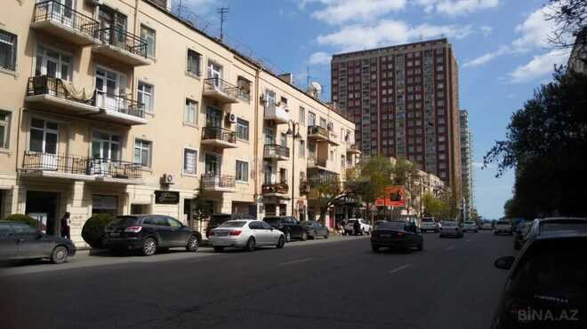 İcarəyə verilir 3 otaqlı köhnə tikili 80 m², 28 May m., photo 3 from 11