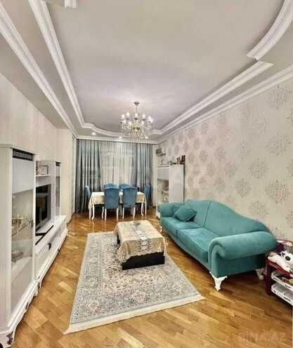 Продаётся 3-комн. вторичка 95 м², м. Мемар Аджеми, photo 1 from 8