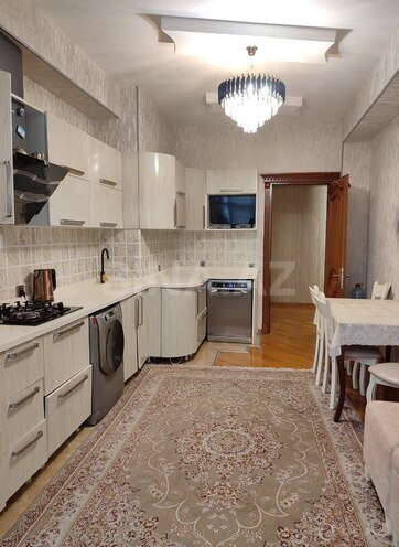 Продаётся 3-комн. новостройка 125 м², м. Элмляр Академиясы, photo 11 from 19