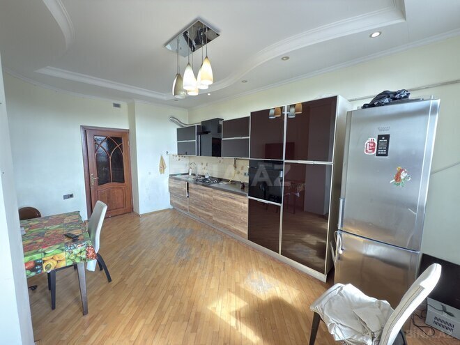 Продаётся 3-комн. новостройка 112 м², м. Нефтчиляр, photo 11 from 15