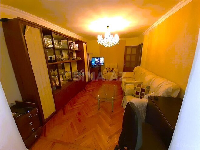 Satılır 3 otaqlı köhnə tikili 65 m², Elmlər Akademiyası m., photo 3 from 15