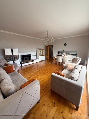 Satılır 6 otaqlı həyət evi/bağ evi 340.1 m², 20-ci sahə q., photo 15 from 19