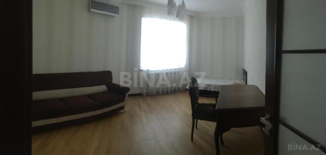 Сдаётся 3-комн. новостройка 120 м², м. Низами, photo 5 from 9