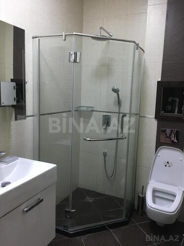 Сдаётся 3-комн. новостройка 120 м², м. Низами, photo 7 from 9