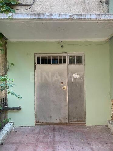 Продаётся 2-комн. вторичка 37 м², м. Иншаатчылар, photo 18 from 24