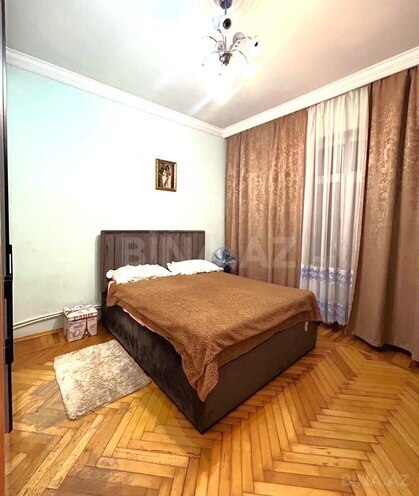 Satılır 2 otaqlı köhnə tikili 65 m², Nəsimi r., photo 4 from 11