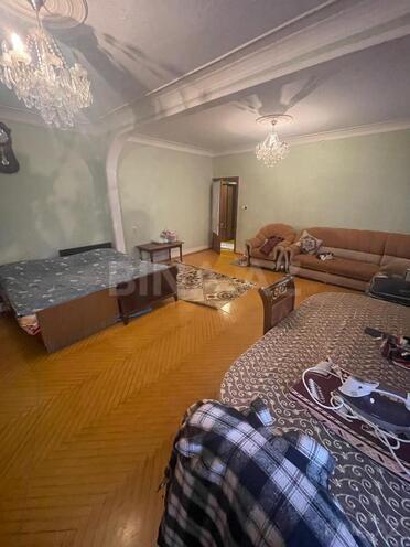 Satılır 5 otaqlı köhnə tikili 120 m², Elmlər Akademiyası m., photo 22 from 24