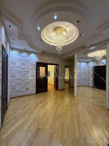 Продаётся 3-комн. новостройка 120 м², м. Иншаатчылар, photo 10 from 15