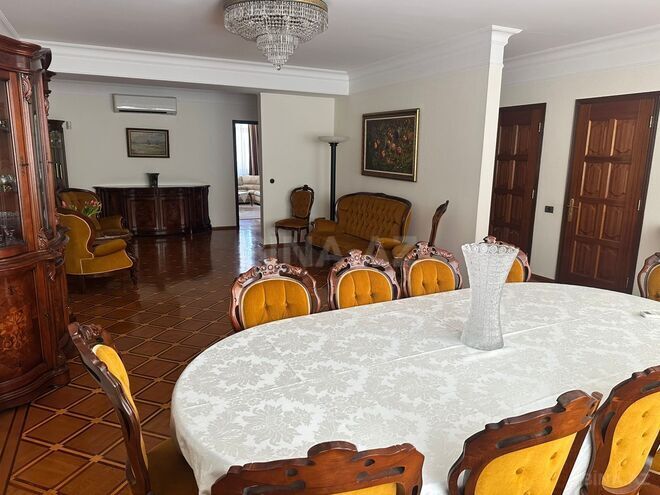 Satılır 3 otaqlı köhnə tikili 105 m², İçəri Şəhər m., photo 6 from 14