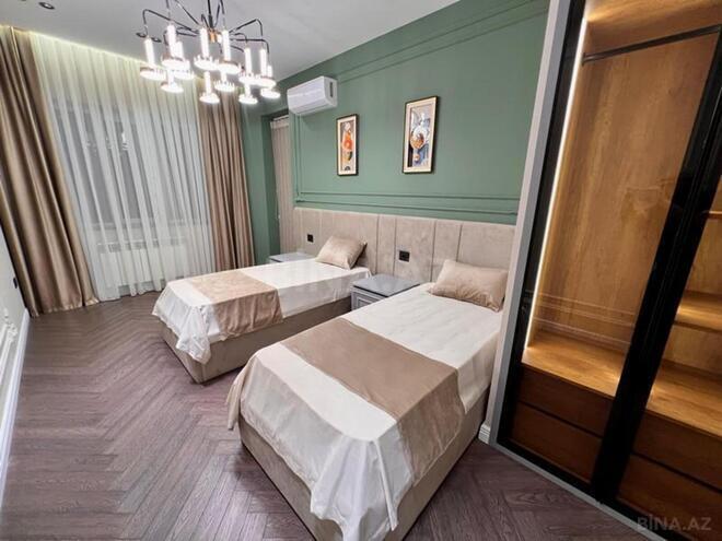 Продаётся 3-комн. новостройка 93 м², м. Элмляр Академиясы, photo 14 from 28