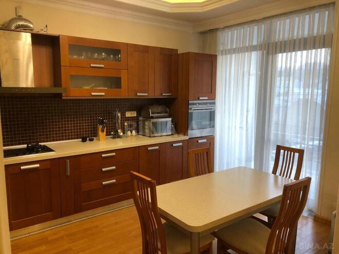 Сдаётся 4-комн. новостройка 240 м², м. Сахил, photo 20 from 25