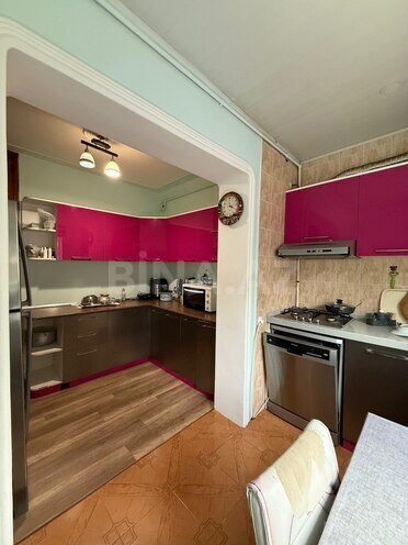 Satılır 3 otaqlı köhnə tikili 90 m², İnşaatçılar m., photo 13 from 20