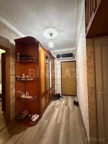 Satılır 3 otaqlı köhnə tikili 90 m², İnşaatçılar m., photo 16 from 20