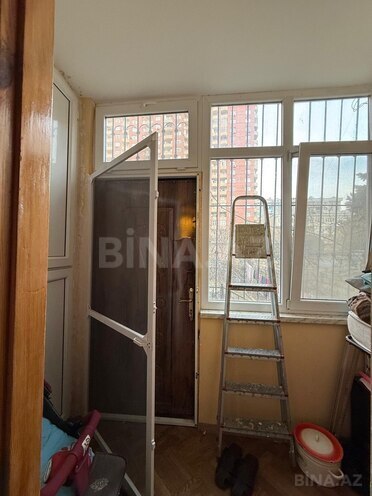 Satılır 3 otaqlı köhnə tikili 90 m², İnşaatçılar m., photo 17 from 20