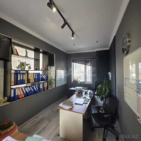 Продаётся 9-комн. офис 370 м², Хатаинский р., photo 15 from 23