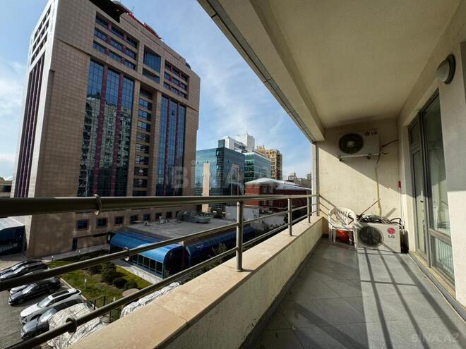 İcarəyə verilir 3 otaqlı yeni tikili 100 m², Sahil m., photo 22 from 23