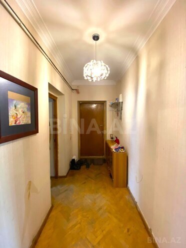 Satılır 4 otaqlı köhnə tikili 110 m², Səbail r., photo 18 from 23